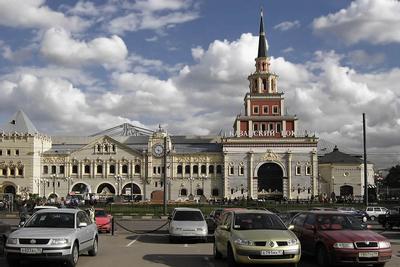 Железнодорожный вокзал станции Казань-1-Пассажирская (старое здание) -  Казань