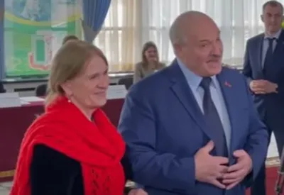 Невестка Лукашенко получила от него спецпремию как \"поэтесса-песенница\" |  Новости Беларуси | euroradio.fm