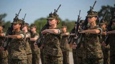 Женщины в армии США фото