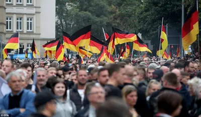 Одна страна — разная идеология. Как в Германии уживаются восточные и  западные жители - Минская правда