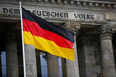 Жителям Германии будут дарить на совершеннолетие 200 евро | За рубежом | ERR