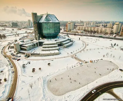 Фотофакт. Первый снегопад в Минске. Радость горожан и заботы коммунальщиков
