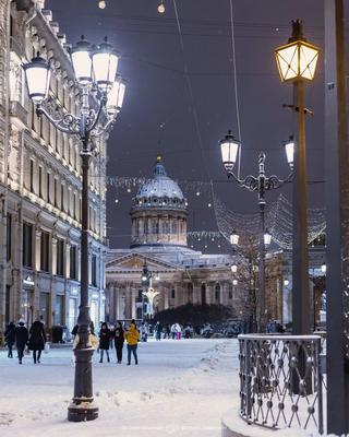 Санкт-Петербург зимой 😍❄️🎄 | Романтические места, Красивые места,  Городской пейзаж