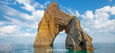 Скала Золотые ворота в Коктебле (Крым): история, как добраться, фото - Гид  Крыма