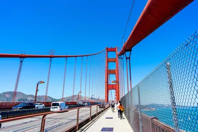 Сан - Франциско Skyline И Элементы Подвески Моста Золотые Ворота. Сан -  Франциско, Калифорния, США. Фотография, картинки, изображения и  сток-фотография без роялти. Image 32170297