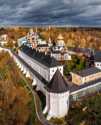 Прекрасный Саввино-Сторожевский ставропигиальный мужской монастырь,  Звенигород | Пикабу